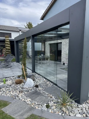 Schiebverglasung Terrassendach