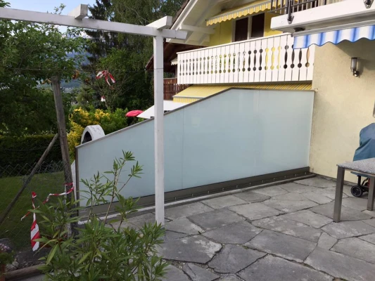 Wind- und Sichtschutzwand