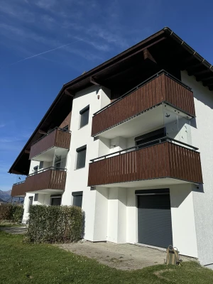 Balkongeländer Aluminium Holzoptik